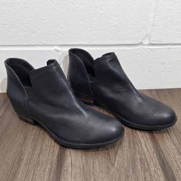 Sorel Lolla Cut-Out Leather Ankle Boots Black Round Toe Stacked Heel Women's 7.5 - Picture 4 of 9